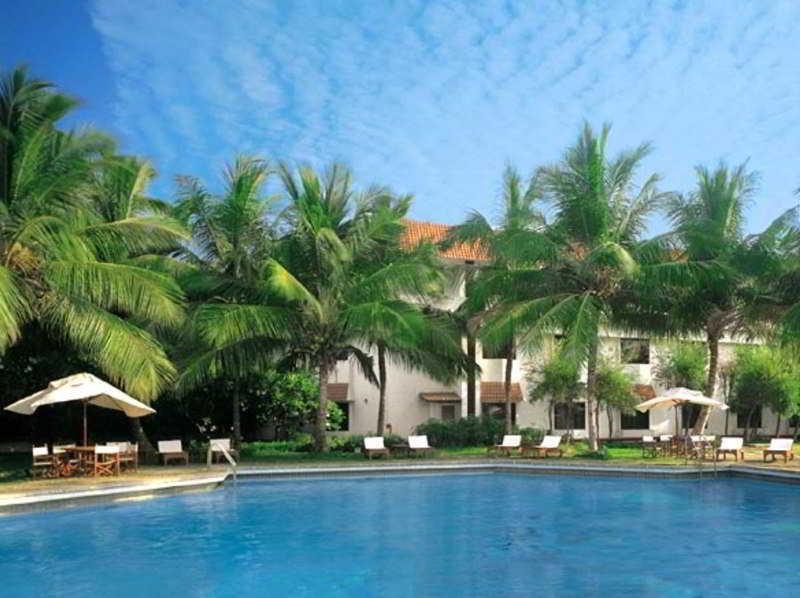 Trident Chennai Hotel Tiện nghi bức ảnh The pool at the hotel