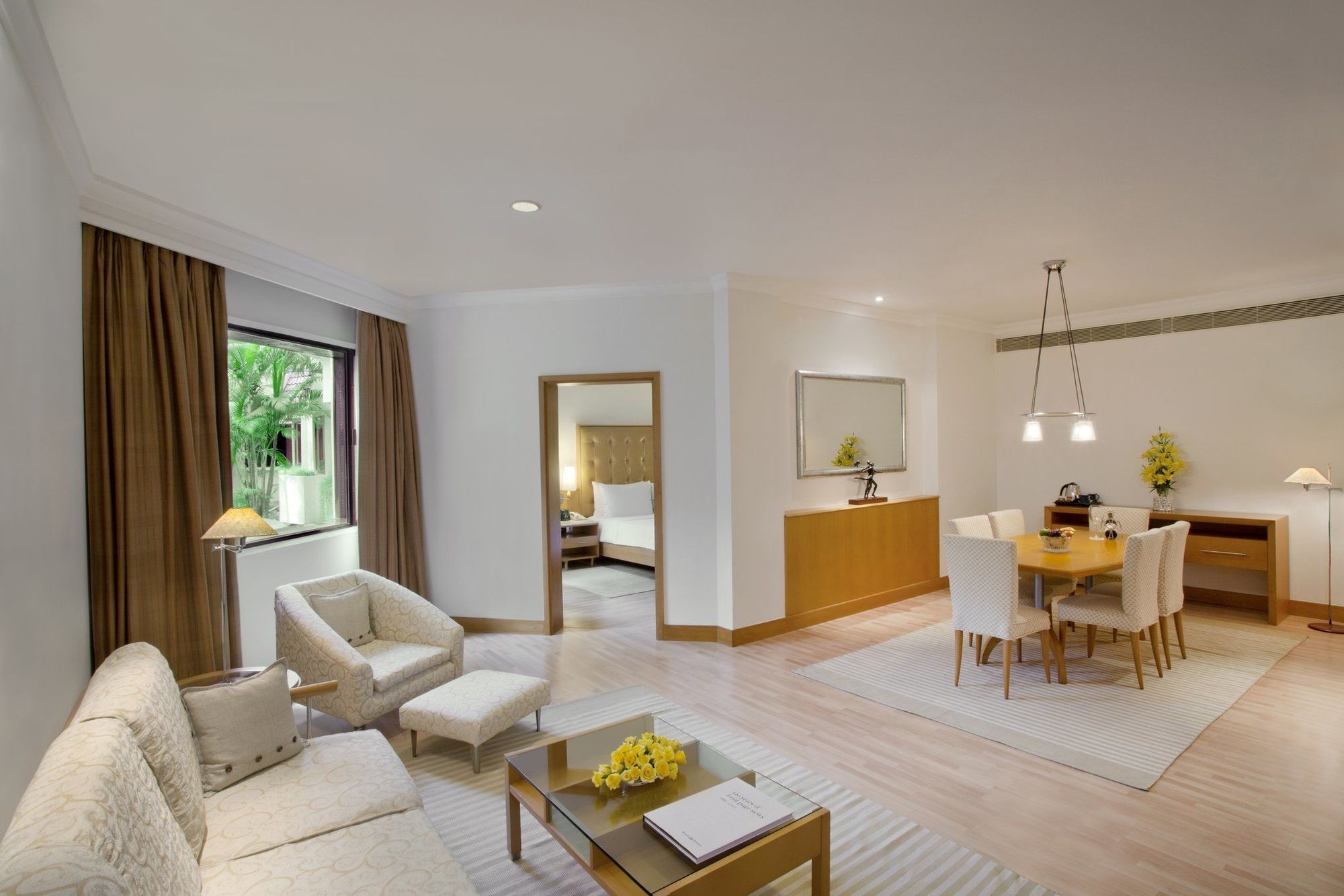 Trident Chennai Hotel Phòng bức ảnh A suite at the Taj Mahal Palace, Mumbai